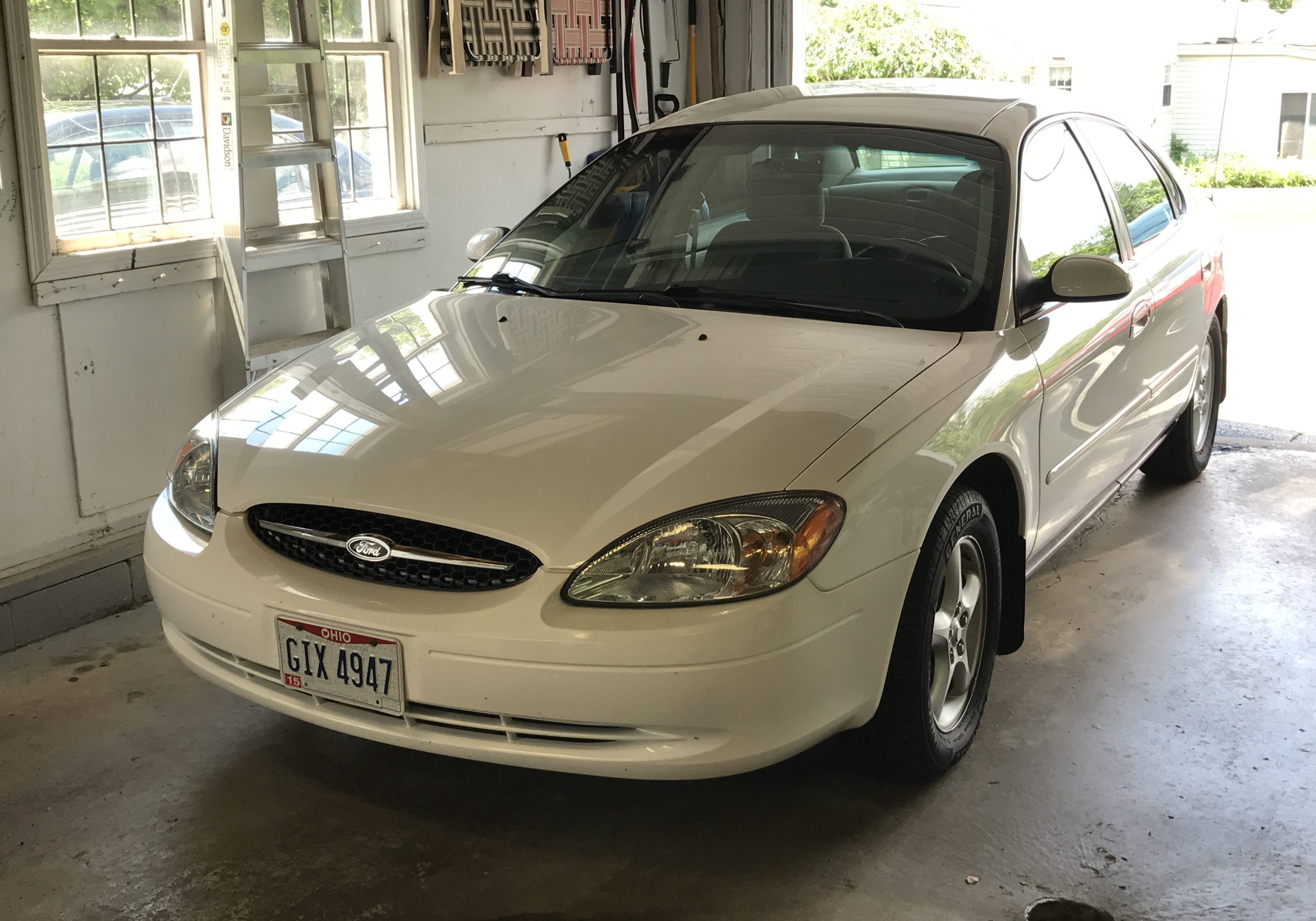 2001 Ford Taurus 22