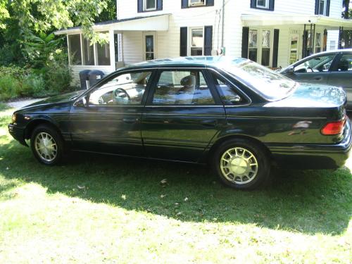 1994-Ford-Taurus-06