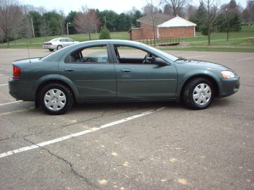 2002-Dodge-Stratus-16