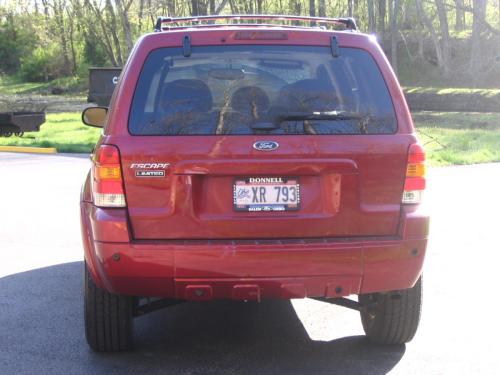 2005-Ford-Escape-06