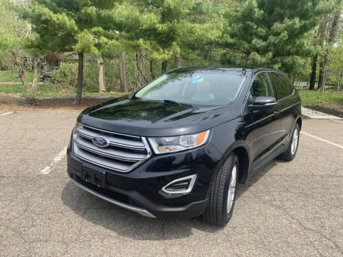 2015-Ford-Edge-02